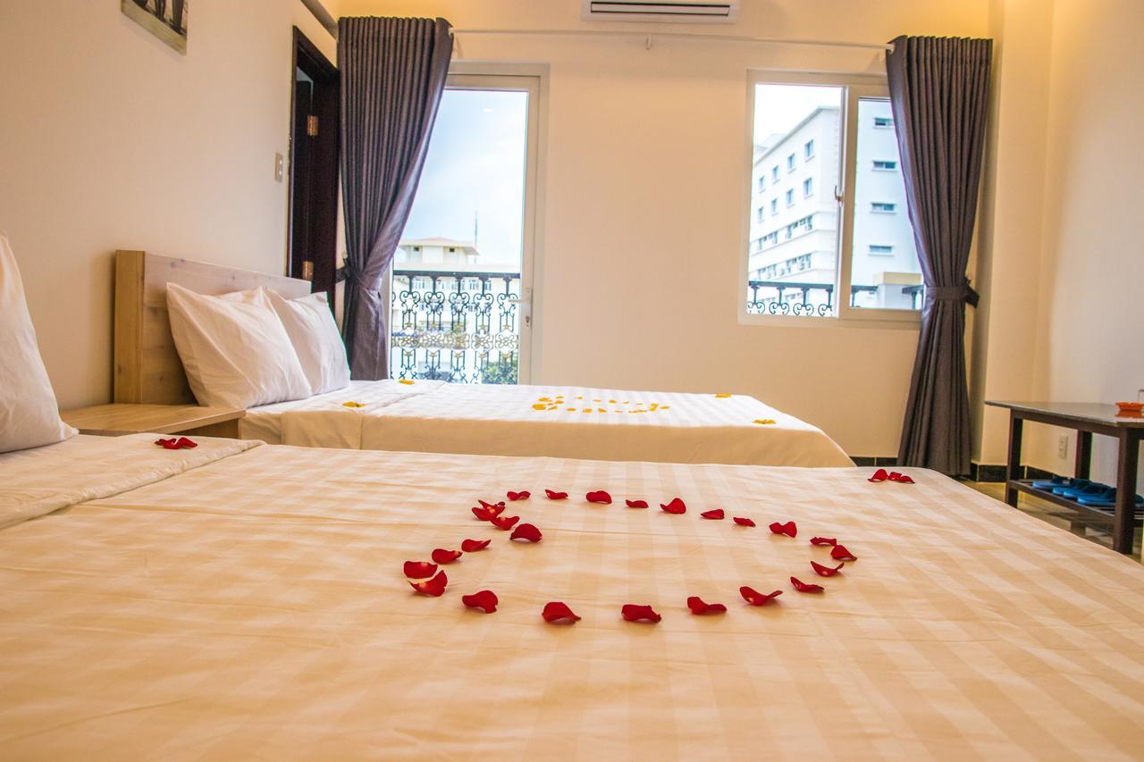 Maika Hotel Nha Trang Exteriör bild