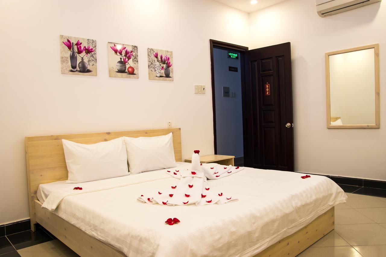 Maika Hotel Nha Trang Exteriör bild