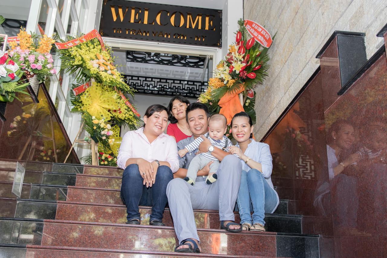 Maika Hotel Nha Trang Exteriör bild