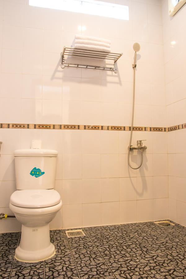 Maika Hotel Nha Trang Exteriör bild
